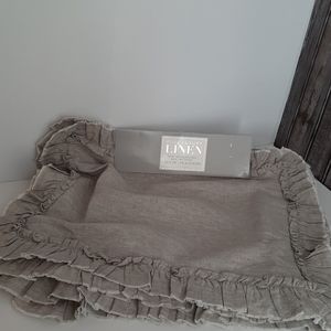 Pure Luxury Linen Ruffled Placemats Set of 4
